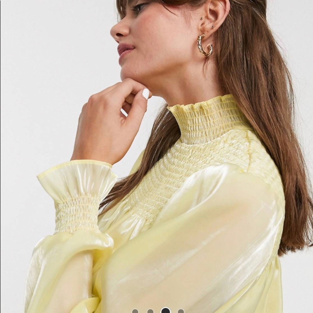 Glamorous high neck dress